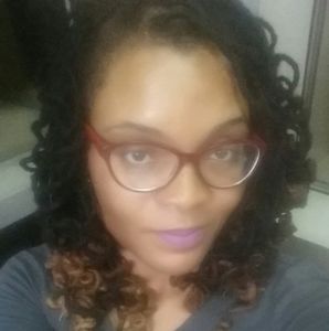 Meet your Posher, April